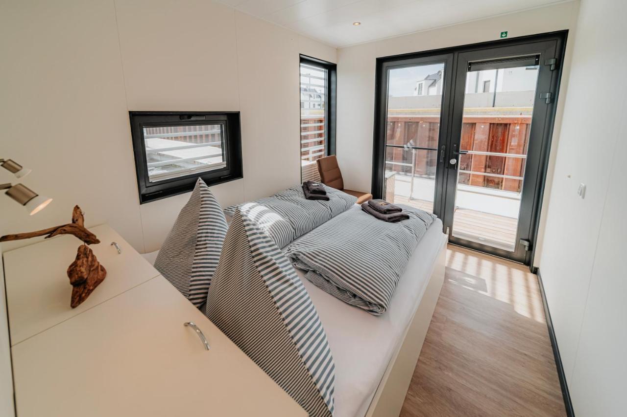 Schwimmendes Ferienhaus "Trinity" Ihr Seahome Auf Der Ostsee Peenemunde Exteriör bild